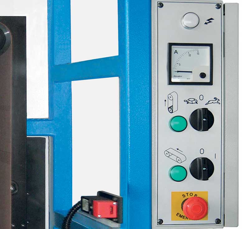 Nízkonapěťový elektrický panel